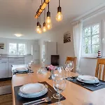 בית נופש Haus Frieseneiche *